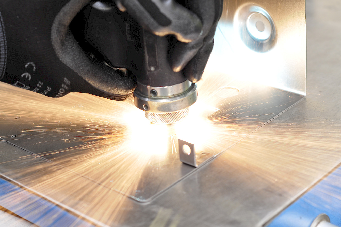 Stud welding